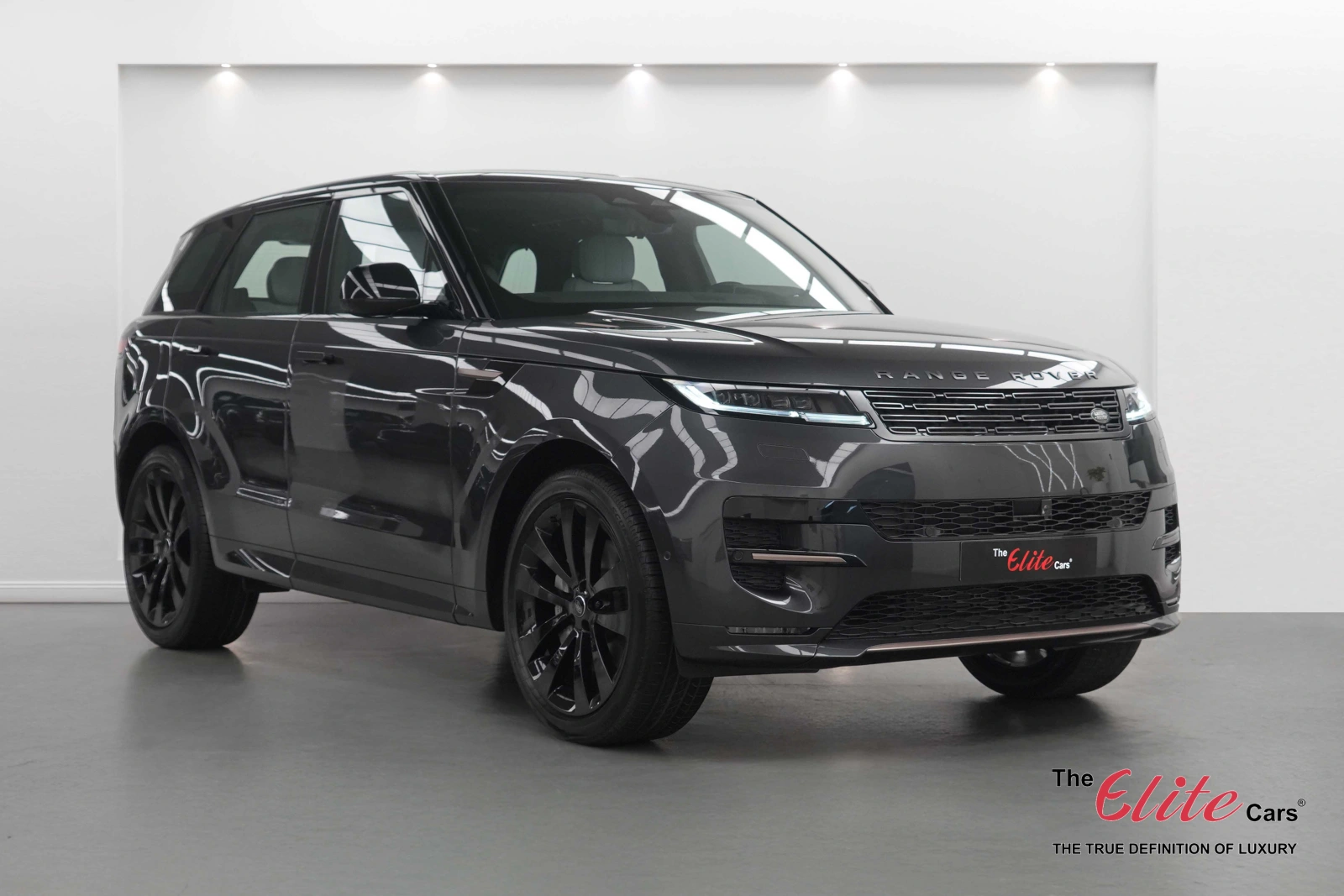 2025 RANGE ROVER SPORT HSE P400 DYNAMIC