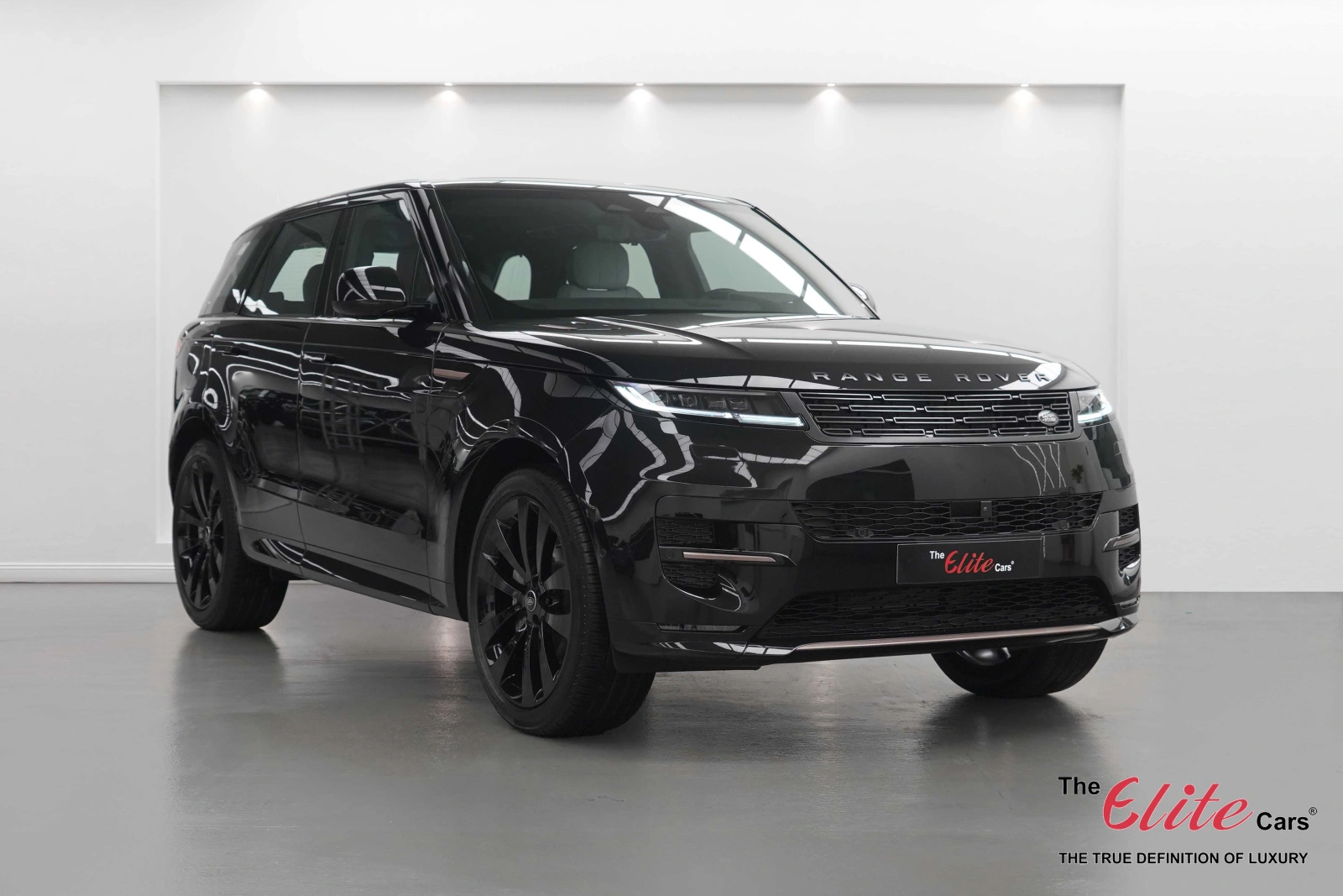 2025 RANGE ROVER SPORT HSE P400 DYNAMIC