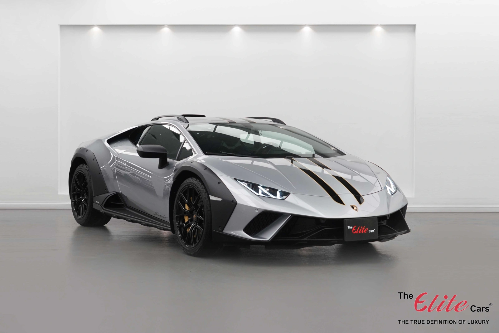 2024 LAMBORGHINI HURACAN STERRATO